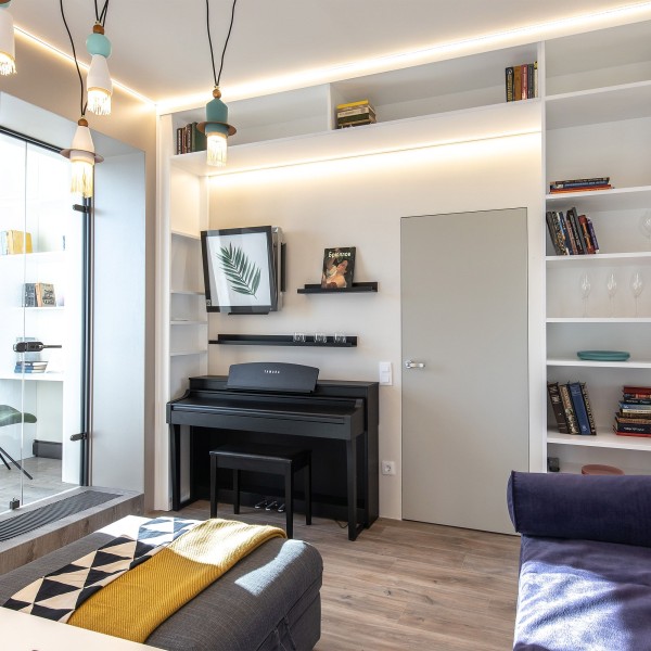 Светодиодная лента 12 В 14,4 Вт/м 60 Led/м 5050 IP20, теплый белый 3300К, 5 м Лента светодиодная 12V 14,4W 60Led 5050 IP20 теплый белый, 5м