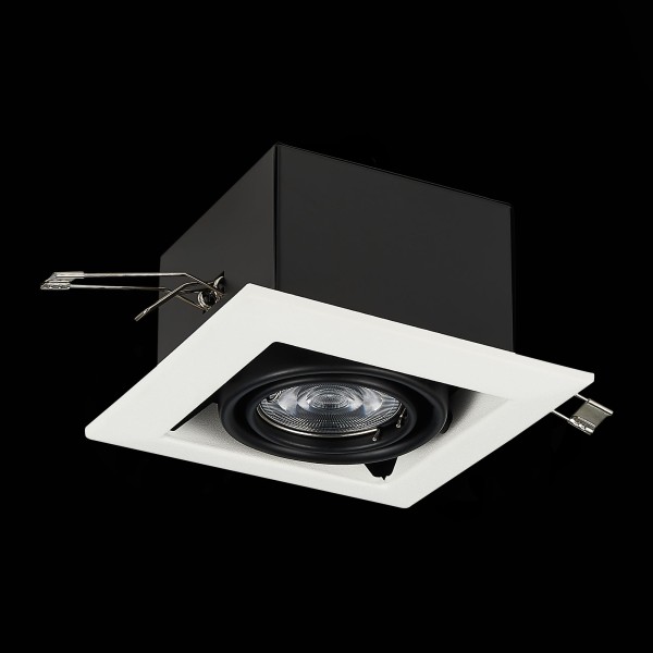 ST250.548.01 Св-к встр. Черный GU10 1*50W L126xW126xH70 220V Без ламп Встраиваемые светильники