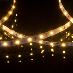 Комплект светодиодной ленты 12 В 4,8 Вт 60 Led/м 2835 IP20, теплый белый 3300K, 5 м Набор светодиодной ленты 12V 4,8W 60Led 2835 IP20 теплый белый, 5м