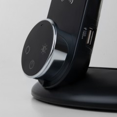 Светодиодная настольная лампа с беспроводной зарядкой 80428/1 черный