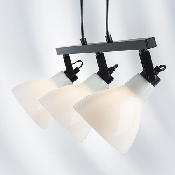 761130 Люстра ACROBATA 3х40W E14 ЧЕРНЫЙ/БЕЛЫЙ