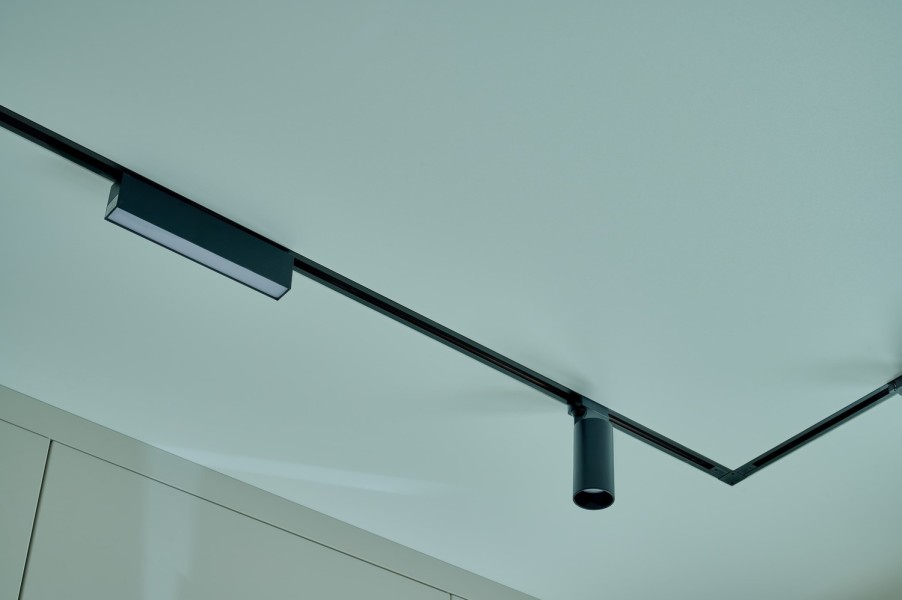 DK6440-BK Трековый светильник IP 20, 10 Вт, LED 4000, черный, алюминий